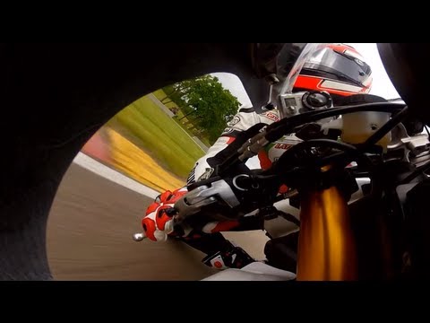 GoPro HD: Dustin Dominguez Crashes at Road America - AMA Pro Road Racing 2012 - UCqhnX4jA0A5paNd1v-zEysw