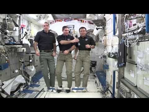 Happy New Year From Space - ISS Crew Greets Times Square | Video - UCVTomc35agH1SM6kCKzwW_g