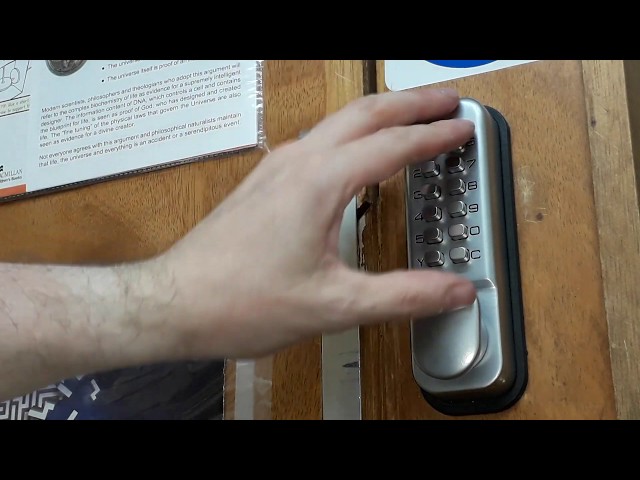 How to Break Into a Keypad Door Lock