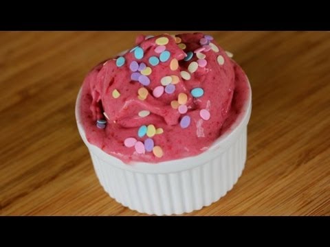 Easy Raspberry Ice Cream (Only 3 Ingredients) - UCj0V0aG4LcdHmdPJ7aTtSCQ