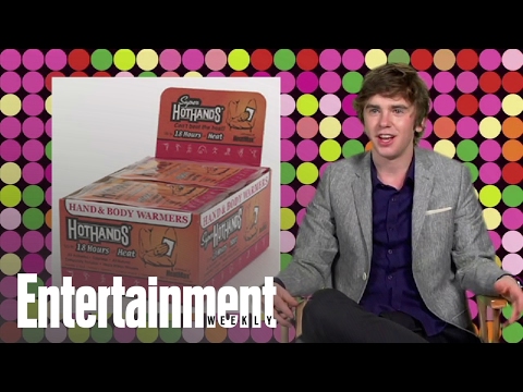 Bates Motel: Freddie Highmore Reveals The Last Time He Cried | Entertainment Weekly - UClWCQNaggkMW7SDtS3BkEBg