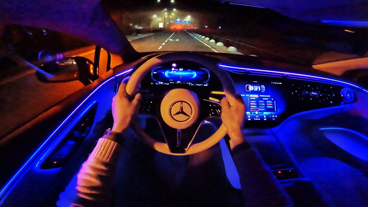 Mercedes-Benz EQS NIGHT DRIVE with AMBIENT LIGHTING by AutoTopNL