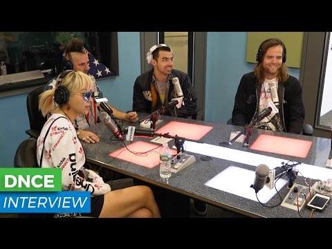 DNCE Chats "Kissing Strangers" And Plays JinJoo Trivia | Elvis Duran Show - UCkrFeDQAnf-BTvRCrxQp-cw