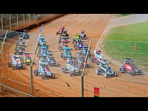 Baypark Speedway Bay World Midget 51 Lapper A Main -30/12/24 - dirt track racing video image