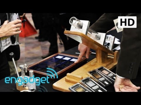 Corning Gorilla Glass 3: Hands On | Engadget At CES 2013 - UC-6OW5aJYBFM33zXQlBKPNA