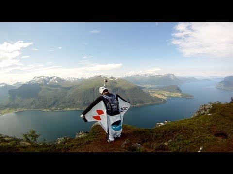 ‪GoPro 3D: Wingsuit Base Jumping in Norway with GoPro Bombsquad‬ - UCqhnX4jA0A5paNd1v-zEysw