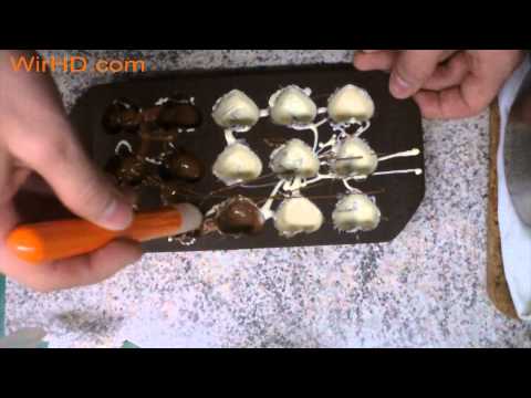 Nougat Pralinen selber machen, Rezept, gelingsicher, Pralinen als Weihnachtsgeschenk, Geschenk