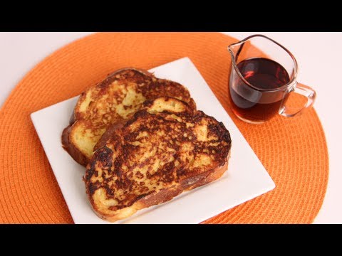 Homemade French Toast Recipe - Laura Vitale - Laura in the Kitchen Ep 541 - UCNbngWUqL2eqRw12yAwcICg