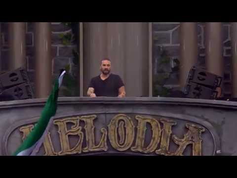 Tomorrowland 2015 | Steve Angello - UCsN8M73DMWa8SPp5o_0IAQQ