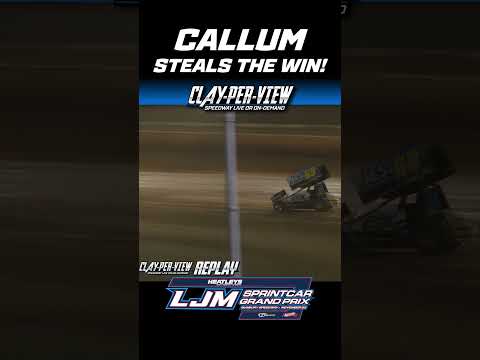 CPV SHORTS | Callum Steals the Win! #speedway #sprintcar #sprintcarracing - dirt track racing video image