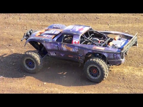 RC ADVENTURES - 2015 "BiG DiRTY" Canadian Large Scale HPi Baja Off Road Race Highlight Reel - UCxcjVHL-2o3D6Q9esu05a1Q