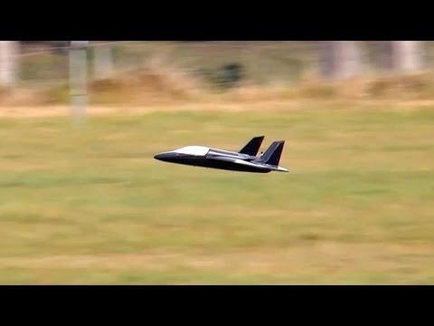 400 KMH 248 MPH RC TURBINE KOLIBRIJET RC MINIJETS FULL DISPLAY FLIGHT DEMO / Jetpower Fair 2016 - UCH6AYUbtonG7OTskda1_slQ