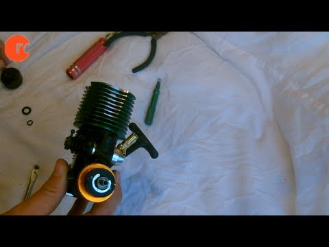 How to Assemble a Nitro engine Flywheel & clutch shoes - UCDmaPHBzr724MEhnOFUAqsA