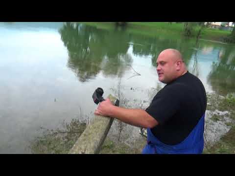 Aquacraft Cajun Commander RC airboat a quck review run on hometown river Krka - UC3RiLWyCkZnZs-190h_ovyA