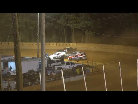 Stock V8 at Winder Barrow Speedway March 26th 2022 - dirt track racing video image