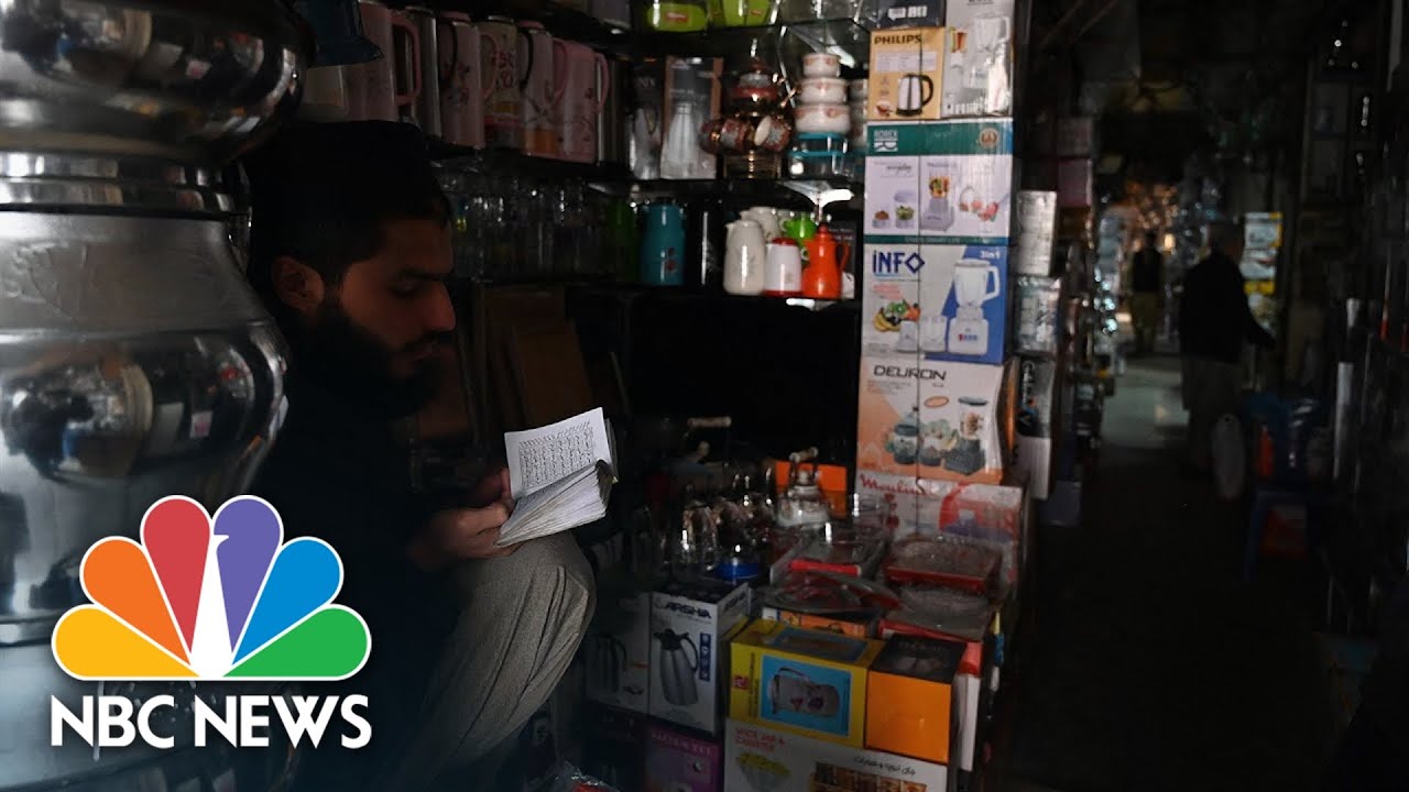 Parts of Pakistan without power as national grid suffers breakdown
