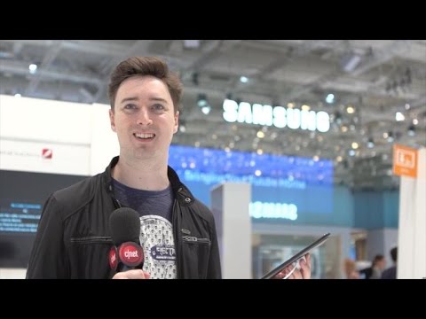 CNET's IFA 2014 blooper reel - UCOmcA3f_RrH6b9NmcNa4tdg