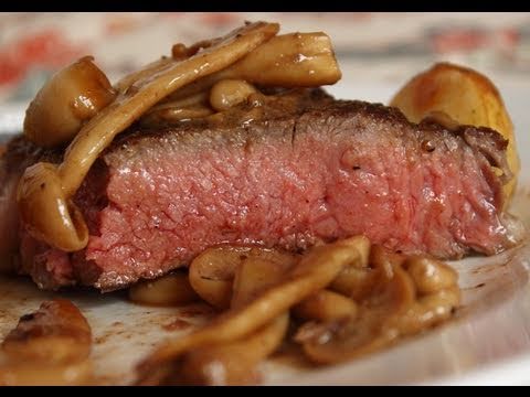 Sous Vide NY Strip Steak - Stove-Top Sous Vide Steak with Mushrooms Recipe - UCRIZtPl9nb9RiXc9btSTQNw