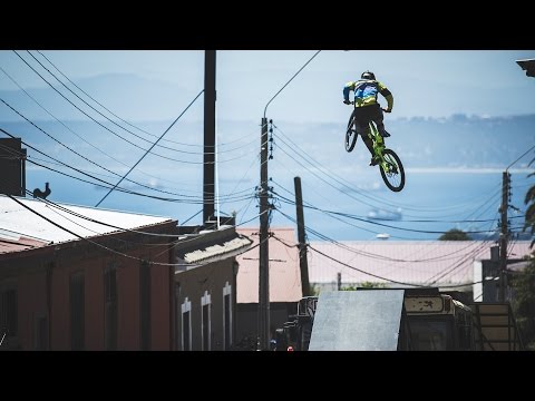 The City that Transforms to an Urban MTB Paradise | Valparaíso: Cerro Abajo - UCblfuW_4rakIf2h6aqANefA