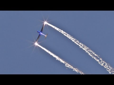 "WALKING ON AIR" PYROTECHNICS GLIDER FLIGHT AT DUSK - LMA RC MODEL AIRCRAFT SHOW RAF COSFORD - 2013 - UCMQ5IpqQ9PoRKKJI2HkUxEw