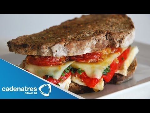 Sándwich de Queso Gratinado con salsa de tomate - UClIHawzMOBFQc1QZu2XYuoQ