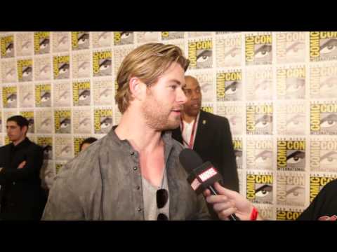 After the Panel: Chris Hemsworth On Marvel's The Avengers: Age of Ultron Footage at Comic-Con 2014 - UCvC4D8onUfXzvjTOM-dBfEA