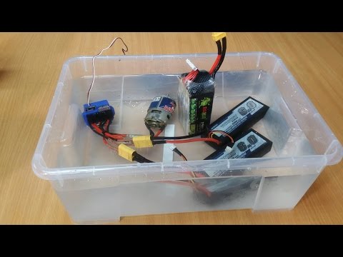 RC новичок №1 ... Lipo аккумулятор + вода! Замкнет? - UCvsV75oPdrYFH7fj-6Mk2wg