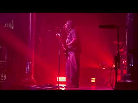 Leon Thomas | Treasure in the Hills