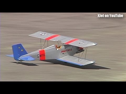 Craig flies the $200 RC plane he bought from an auction website - UCQ2sg7vS7JkxKwtZuFZzn-g