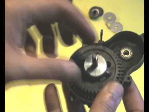 How to Set n Repair a 2 Speed Central Diff Gearbox - UCsFctXdFnbeoKpLefdEloEQ