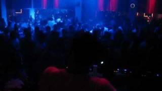 Christian Luke - IVY (Live at Pacha Floripa) 28/12/2010