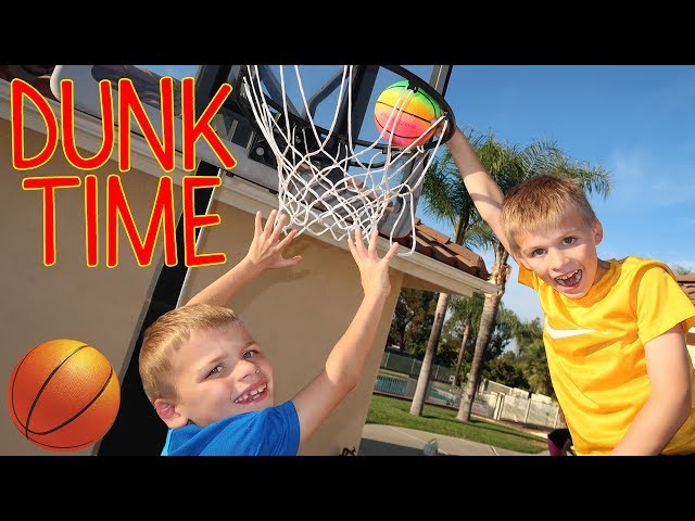 Santa Basketball – A Fun, Family-Friendly Activity