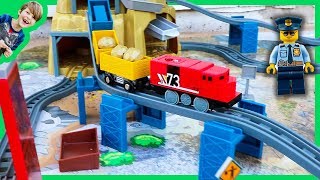 Trains - Unboxing Gold Mountain RC Toy Train Set + Lego Minifigures!