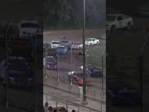 Fender bangin' Bandits at Wilmot Raceway. #racing #dirttrackracing #Bandits #crash #motorsport - dirt track racing video image