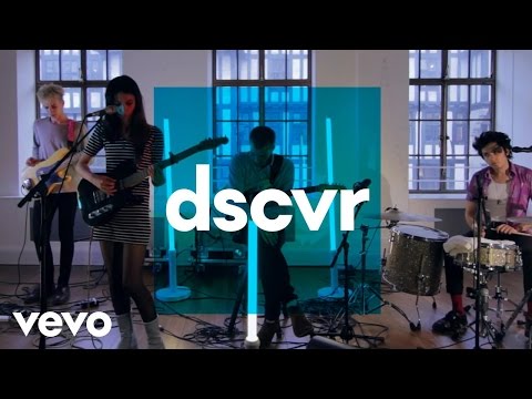 Wolf Alice - Heavenly Creatures - Vevo dscvr (Live) - UC-7BJPPk_oQGTED1XQA_DTw