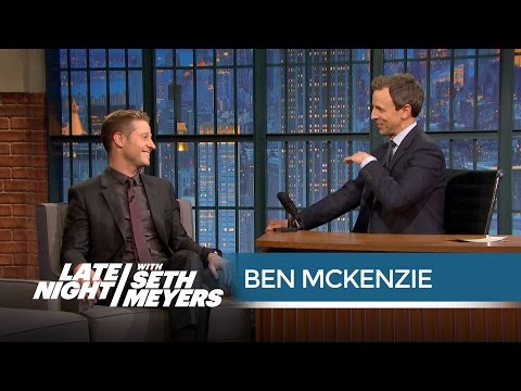 Ben McKenzie on Playing Jim Gordon and Gotham's New Villains - Late Night with Seth Meyers - UCVTyTA7-g9nopHeHbeuvpRA