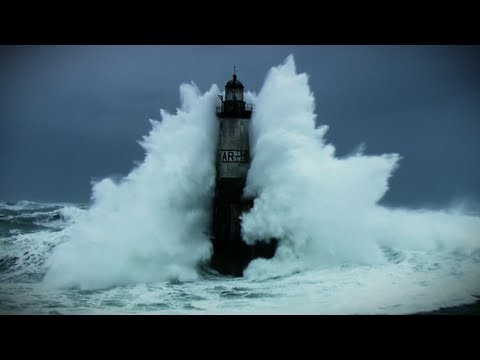 Windsurfing through storms - Red Bull Storm Chase - UCblfuW_4rakIf2h6aqANefA