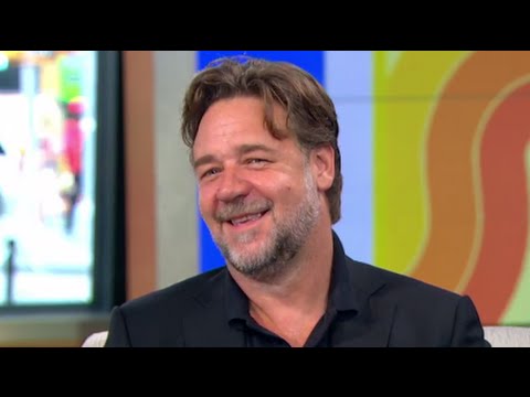 Russell Crowe on Ryan Gosling, ''The Nice Guys' - UCH1oRy1dINbMVp3UFWrKP0w