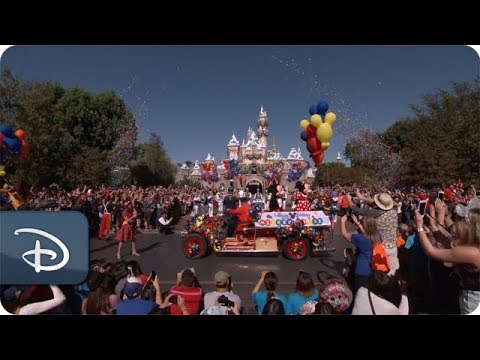 Celebrating Mickey Mouse’s Birthday at Disneyland & Walt Disney World Resorts - UC1xwwLwm6WSMbUn_Tp597hQ