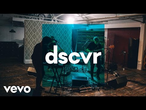 Klangstof - Seasons - Vevo dscvr (Live) - UC-7BJPPk_oQGTED1XQA_DTw