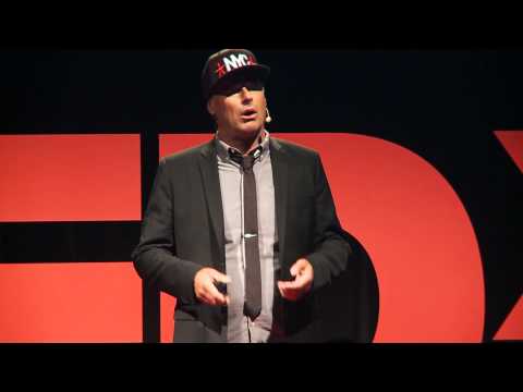 The dynamic energy of inclusion: Bob Hurley at TEDxBend - UCsT0YIqwnpJCM-mx7-gSA4Q