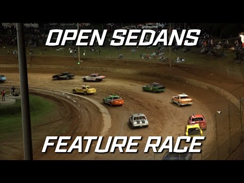 Open Sedans: B-Grade - A-Main - Archerfield Speedway - 04.06.2022 - dirt track racing video image