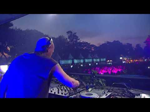 Tomorrowland Brasil 2016 | H.O.S.H. - UCsN8M73DMWa8SPp5o_0IAQQ