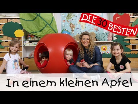 👩🏼 In einem kleinen Apfel - Singen, Tanzen und Bewegen || Kinderlieder