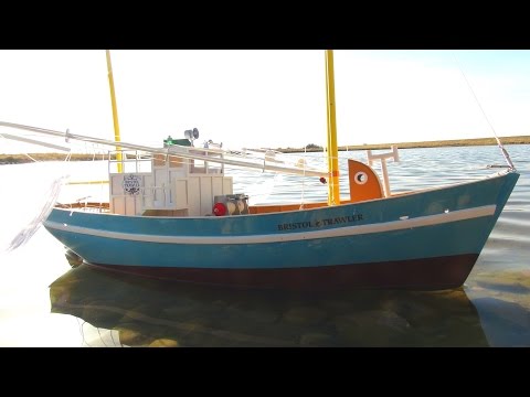 RC ADVENTURES - My First RC Fishing Boat - Bristol Trawler, Maiden Voyage - UCqhnX4jA0A5paNd1v-zEysw