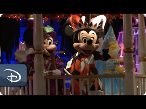 Disney Parks Moms Panel | Seasonal Fun for Little Ones - UC1xwwLwm6WSMbUn_Tp597hQ