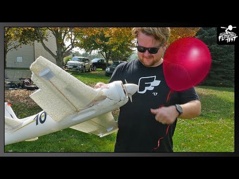 Poppin' Balloons with 100mph RC Airplane | FLITE TEST - UC9zTuyWffK9ckEz1216noAw