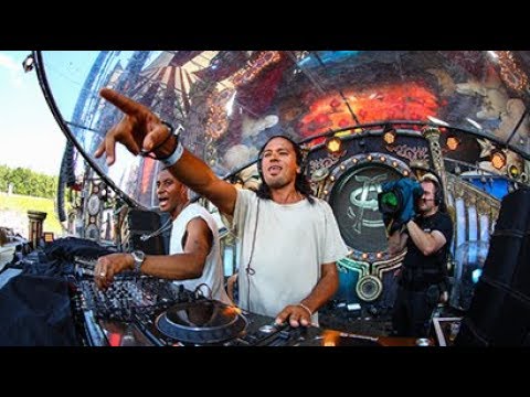 Tomorrowland Belgium 2017 | Sunnery James & Ryan Marciano W2 - UCsN8M73DMWa8SPp5o_0IAQQ