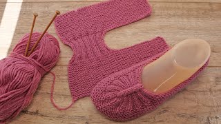 Новая модель – следки с перемычкой спицами  New model - knitted slippers