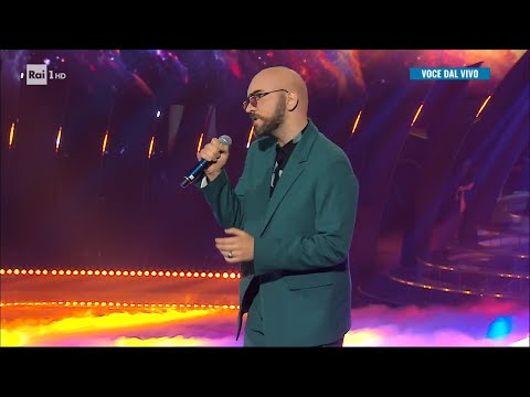 Luca Gaudiano - "Giuliano Sangiorgi" canta "Meraviglioso" - Tale e Quale Show 03/11/2023